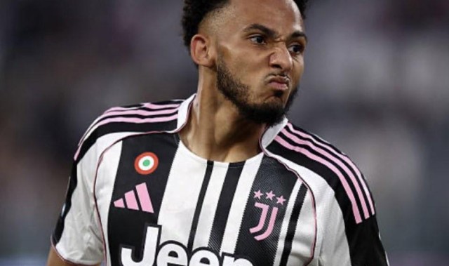 斯基拉：水晶宫和桑德兰有意劳埃德-凯利，但球员想留在尤文