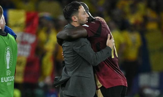 开云登录-丁丁：卢卡库踢出精彩欧洲杯 主帅：本该赢四五个