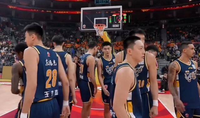 kaiyun-胡明轩末节11分，广东4连胜登顶，北京重返前四，CBA最新排名如下