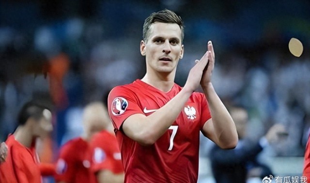 上港刚在超级杯输国安队，穆斯卡特就发声做出重要决定，赢得点赞|上海海港|上港队|郑泽彦|北京国安|左后卫_新浪体育_新浪新闻