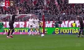 kaiyun-【德甲】凯恩破门萨内双响 拜仁慕尼黑3比2圣保利