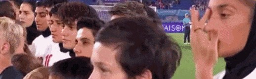 开云网页版-伊朗女足7人&amp;quot;叛逃&amp;quot;细节曝光！摘下头巾激动流泪，获澳洲庇护