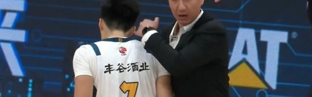 开云入口-幸亏没去广东！19岁菜鸟打成四川小外援，场均得分高于徐杰胡明轩