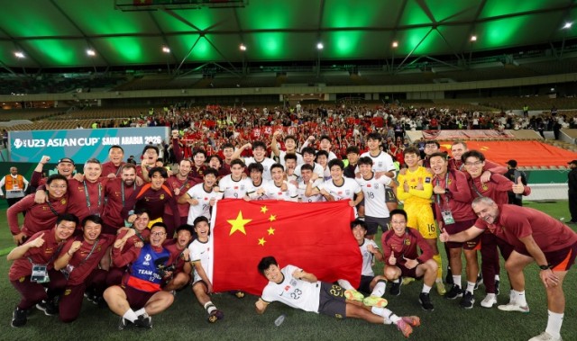 开云官网-此前三次问鼎！今晚中国国字号男足冲击第四个亚洲冠军