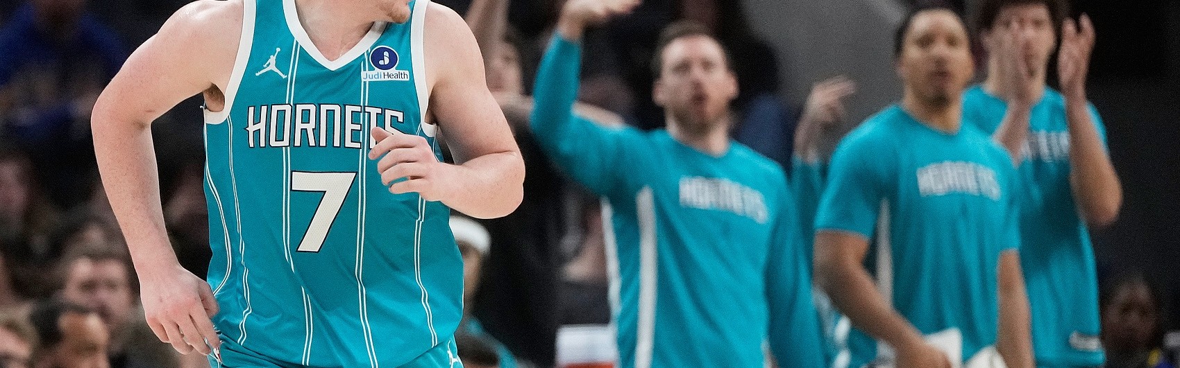 kaiyun-【菜鸟】杨瀚森DNP 克尼佩尔12分8板6助2断 乐福14投11分三分7中1