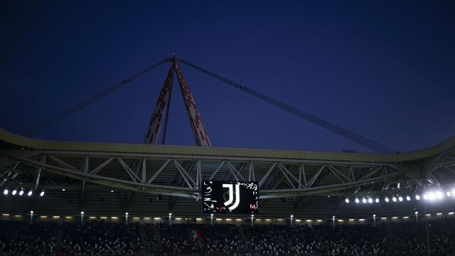 1674639487624035935.jpg 1674639483.jpg